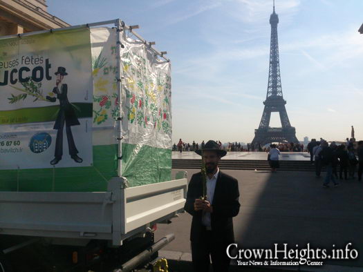 Photos: Sukkos Mivtzoim at the Eiffel Tower | CrownHeights.info – Chabad News, Crown Heights News, Lubavitch News