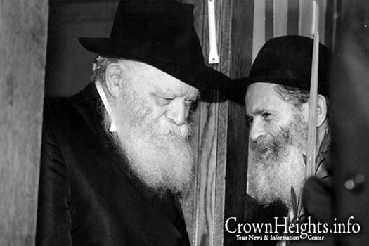 mottel-lifshitz-w-rebbe-sukkos