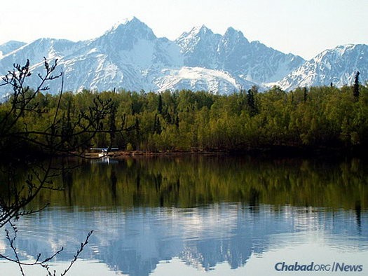 One of the warmer bodies of water in Alaska, Cottonwood Lake near the town of Wasilla in the Mat-Su Valley is a year-round destination for local residents and tourists.