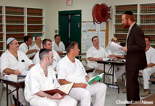 Rabbi Dovid Goldstein—director of Chabad-Lubavitch of West Houston, associate director of Chabad Outreach in Houston and the lead Jewish chaplain in the Texas prison system—leads a "shiur," a lesson, in the Jewish-enhanced program at the Stringfellow Unit, a Texas Department of Criminal Justice prison located in Rosharon, Brazoria County, Texas.