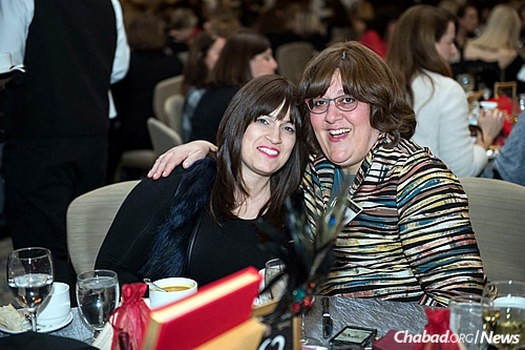 Landa with her daughter, Chana’la Rubenfeld, co-director of Chabad of Chesterfield in Missouri.