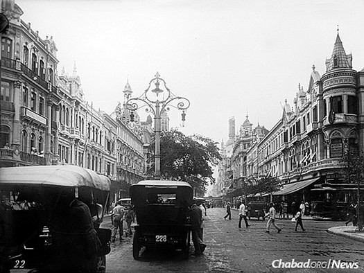 The leading avenue of Rio de Janeiro between 1909 and 1920. The city’s Jewish community was established for the most part in the years following World War I.