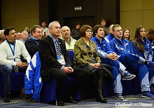 The Sochi Jewish community, and Jewish leaders and visitors from throughout the former Soviet Union, gathered to welcome the Israeli delegation to the 2014 Winter Olympics.