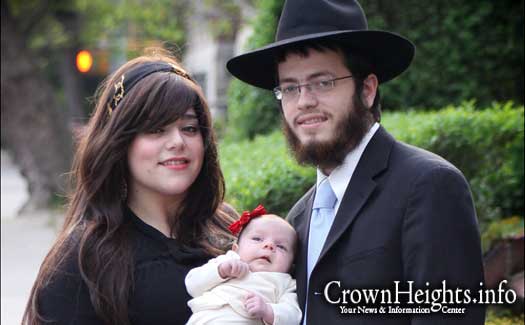 Husband, Wife, Jewish Emissaries Abroad пїЅ CrownHeights.info photo