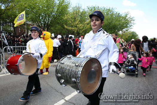 Gallery #2: The Great Lag BaOmer Parade | CrownHeights.info – Chabad ...