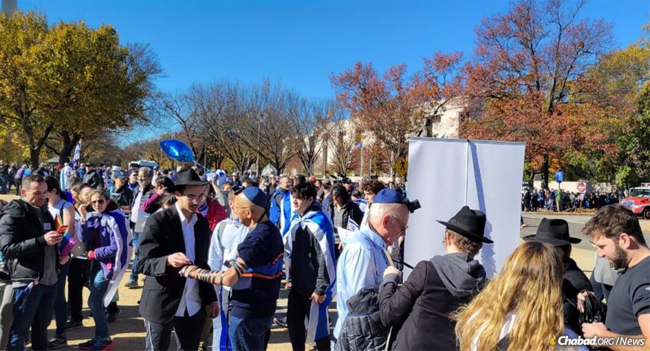 Synagogue Rally 290,000 Gather for Rally of Jewish Unity in Washington, D.C ...