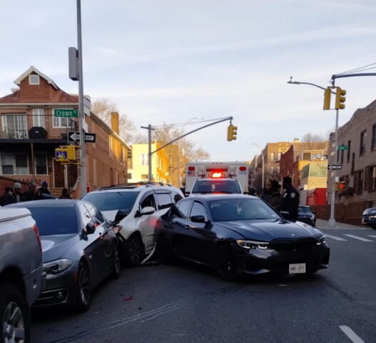 Multi Car Crash In Crown Heights After BMW Runs Red | CrownHeights.info ...