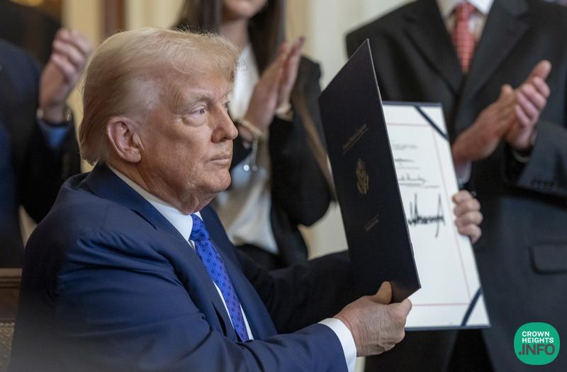 Trump Signs Executive Order Imposing Sanctions On ICC | CrownHeights.info – Chabad News, Crown Heights News, Lubavitch News