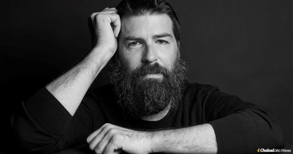 Marko Dashev Spent Years Shooting Fashion. Now He Photographs Leading Rabbis